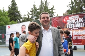 torbalida-19-mayis-coskusu-genclik-festivali-ile-zirveye-cikti.jpg