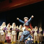 turk-halk-muzigi-liseler-arasi-solo-ses-icra-yarismasinda-final-heyecani.jpg