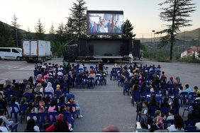 baskan-altay-merkeze-uzak-101-mahallede-sosyal-hayata-katki-icin-sinema-gunleri-duzenliyoruz.jpg