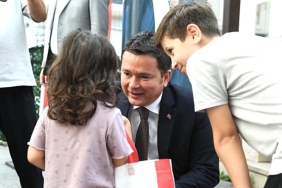 baskan-aydin-kemercesme-mahalle-sakinleriyle-kahvaltida-bulustu.jpg