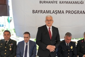 burhaniyede-bayramlasma-toreni-yapildi.jpg