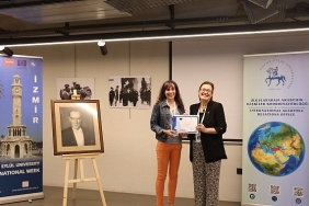 dokuz-eylul-universitesi-deu-bu-yil-2ncisini-duzenledigi-uluslararasi-hafta-2nd-international-week-etkinliginde-avrupanin-9-farkli-ulkesinden-gelen-akademisyen-ve-yoneticileri-a.jpg