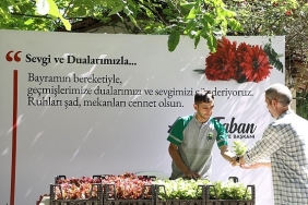 inegol-belediyesi-mezarliklarda-9-bin-adet-cicek-dagitti.jpg