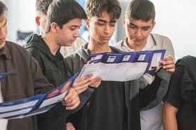 istanbul-2-tesisat-sektoru-ogrenci-bulusmasi-demirdokum-sponsorlugunda-gerceklesti.jpg