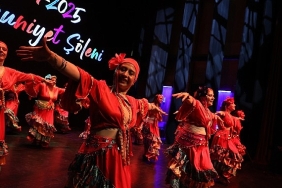 zeytinburnu-kultur-sanatta-mezuniyet-heyecani.jpg