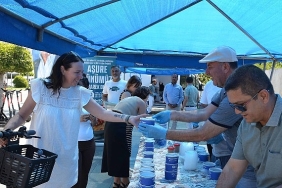 antalya-buyuksehir-belediyesi-geleneksel-asure-ikramlarina-basladi.jpg