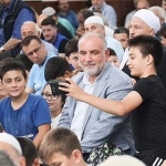 canikte-camiler-cocuk-sesleriyle-senlendi.jpg