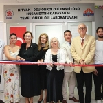 deude-kit-vak-destekli-onkoloji-laboratuvari-acildi.jpg