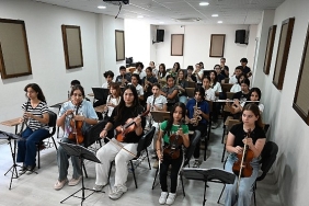 kemer-belediyesi-sokak-hayvanlari-icin-konser-duzenleyecekkemer-belediyesi-sokak-hayvanlari-icin-konser-duzenleyecek.jpg