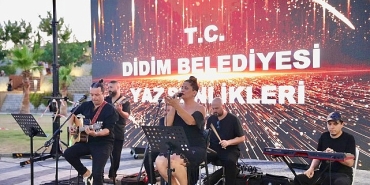 ataturk-1-filmi-didimlilere-duygu-dolu-anlar-yasatti.jpg