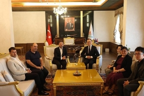 cin-halk-cumhuriyeti-buyukelcisi-xuebin-belediye-baskani-ariyi-ziyaret-etti.jpg
