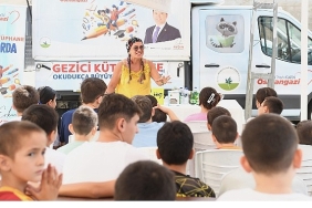 gezici-kutuphane-cocuklari-bilgiyle-donatiyor.jpg