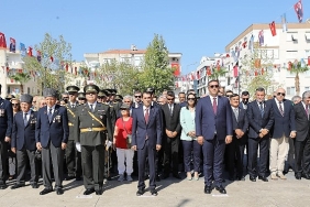 narlidere-30-agustos-zaferini-kutladi.jpg