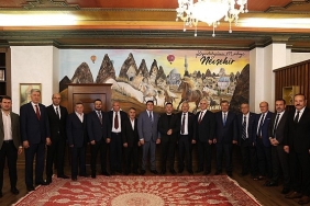 ahilik-haftasi-kutlama-komitesinden-baskan-ariya-ziyaret.jpg