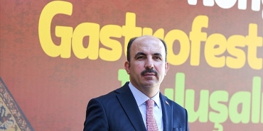 baskan-altay-herkesi-konya-gastrofeste-davet-etti.jpg