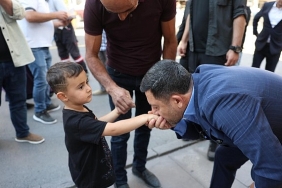 baskan-aridan-festival-kapsaminda-kabak-cekirdegi-hediyesi.jpg