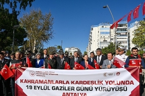 baskan-vekili-ozdemir-gaziler-gununu-kutladi.jpg
