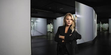 borusan-contemporaryde-cagin-gorsel-tanigi-edward-burtynsky.jpg