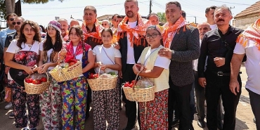 bucada-muzik-ve-lezzet-dolu-bardacik-senligi.jpg