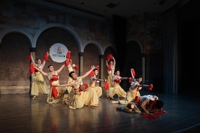 cin-kulturu-dans-esliginde-sanatseverlerle-bulustu.jpg