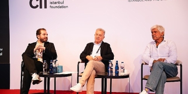 contemporary-istanbul-20-edisyonu-tersane-istanbulda-54-320-sanatseverle-bulustu.jpg