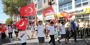 edremitin-kurtulusunun-103-yili-coskuyla-kutlanacak.jpg