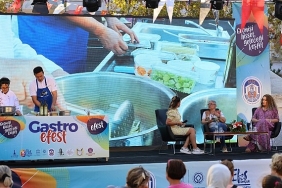 gastro-efest-ile-efes-selcukta-lezzet-ve-sohbet-bir-arada.jpg