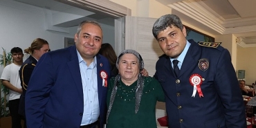 itfaiyeciler-haftasinda-huzurevi-sakinlerine-anlamli-ziyaret.jpg