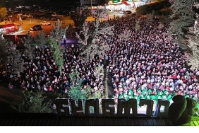 kitap-fuarinin-ruhu-gece-sinemasi-ile-ormanyada.jpg