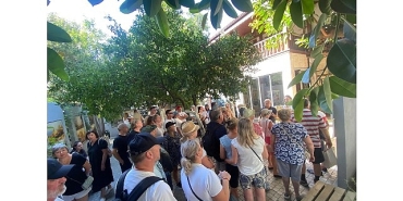 kultur-evine-yogun-ilgi.jpg