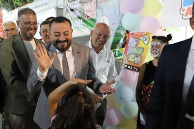 odemis-41-milli-fuarda-90lar-ruzgari.jpg