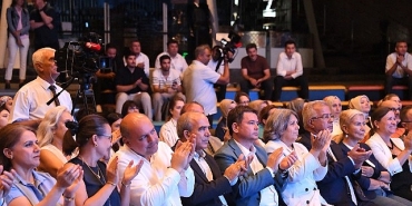 sarkilar-osmangazide-baris-icin-soylendi.jpg