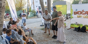 yenisehir-belediyesi-mahallelerde-cocuklar-icin-renkli-etkinlikler-duzenliyor.jpg