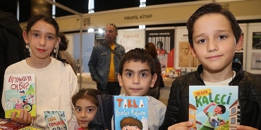 12-konya-kitap-gunleri-coskuyla-basladi.jpg