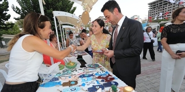 bayraklinin-ureten-kadinlarina-ozel-sergi.jpg
