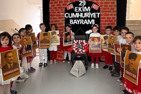 cankayanin-minikleri-cumhuriyet-sevincini-yasadi.jpg