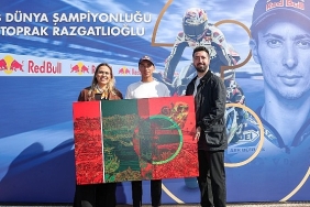 castrolden-sanat-ve-sporu-bulusturan-eser-devrim-renk-erbilden-toprak-razgatliogluna-isigin-ve-rengin-yolculugu.jpg