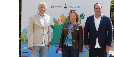 dunya-icin-lazim-greenfest-yaklasik-900-gonullu-ve-cocugun-katilimiyla-gerceklesti.jpg