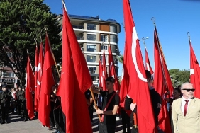 edremitte-cumhuriyetin-102-yili-coskuyla-kutlandi.jpg