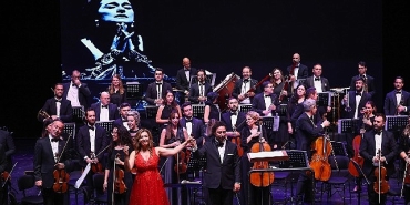 efsane-soprano-leyla-gencer-bakirkoyde-anildi.jpg