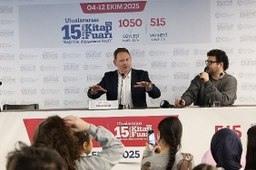 ingiliz-yazar-thomas-taylor-cocuklarla-bulustu.jpg