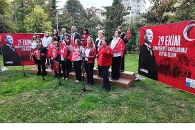 kadikoyde-cumhuriyet-bayrami-coskusu.jpg