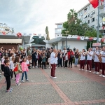 karsiyakada-7den-77ye-cumhuriyet-coskusu.jpg