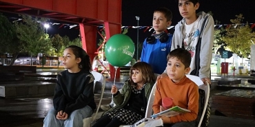 kitap-fuarinda-sinema-keyfi-suruyor.jpg