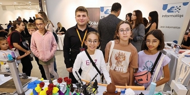 kucukcekmece-belediyesi-yapay-zeka-senligi-duzenledi.jpg