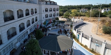 niluferde-yaslilar-gununde-kalpler-genclesti.jpg