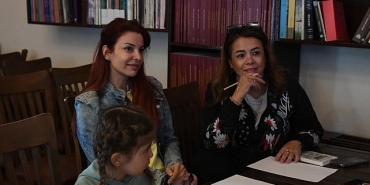 osmangazide-veliler-kitap-yolculuguna-cikti.jpg