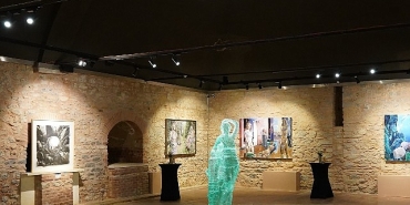 sanat-ve-zarafetin-bulusmasi-birbirine-karsilik-gelen-isaretler-sergisi-lale-muzesinde-acildi.jpg
