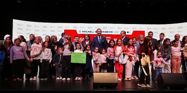 turk-dunyasinin-gelecegi-kitap-fuarinda-konusuldu.jpg
