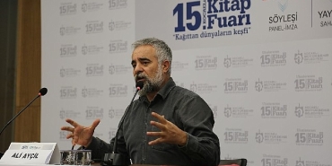 yazar-aycilden-okuyucularina-acik-tavsiye.jpg